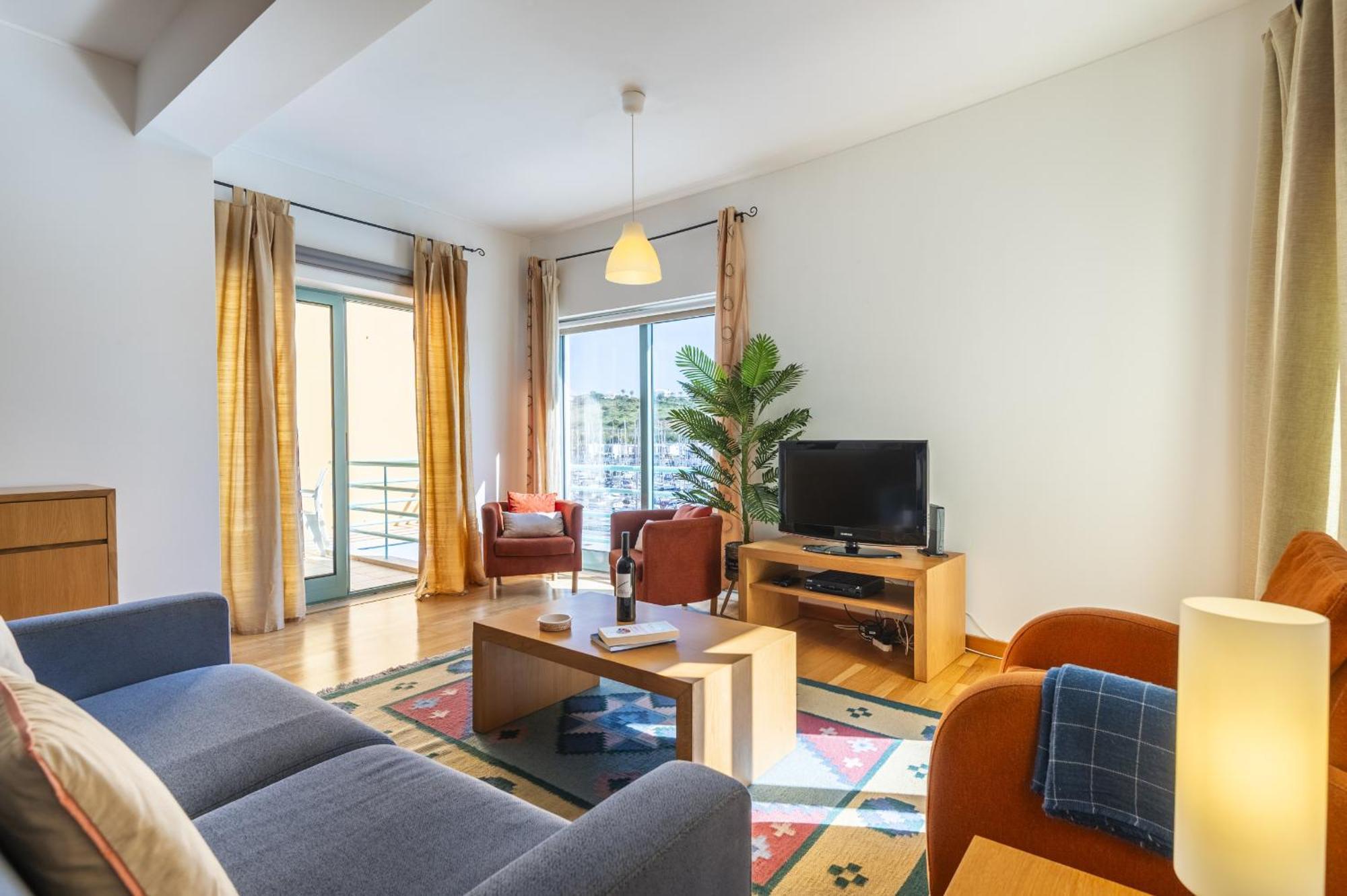 Marina Breeze Apartment With Pool - 900M From The Beach Albufeira Exteriör bild